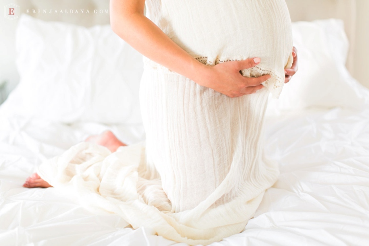 Lifestyle Maternity Session in Marina Del Rey